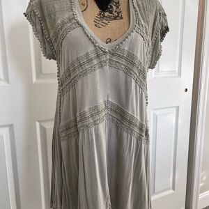 Knox Rose sage green Lace Accent shirt/dress